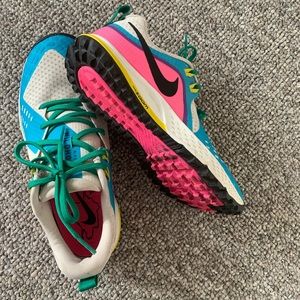 Barely worn Nike Wildhorse Trail